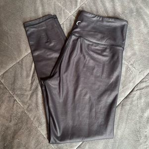ZYIA Black Metallic Light n Tight leggings sz 6-8